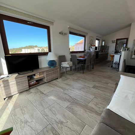 B&B Florian San Teodoro  Eksteriør billede